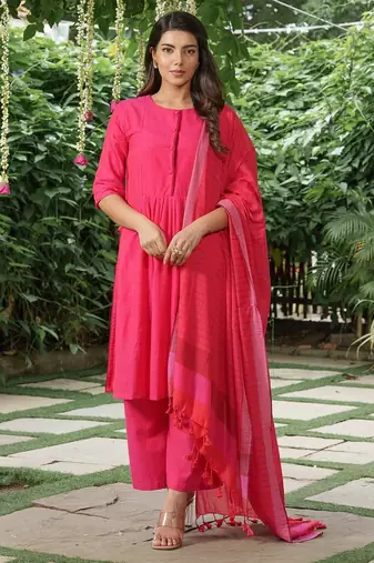 Plain dark pink cotton kurta set with striped dupatta -set of 3