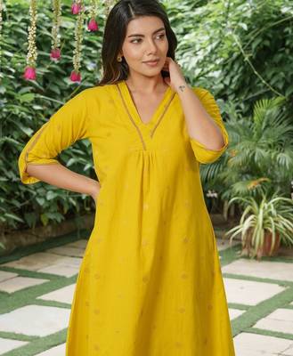 Yellow zari buti kurta ,cotton plain palazzos set -set of 2 2