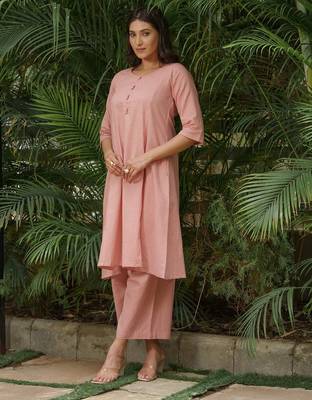 Dusty pink kurta,zari checkered palazzos set-set of 2 1