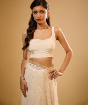 Ivory embroidered georgette saree 3