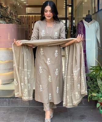 Cream color cotton embroidered readymade kurta set with dupatta 4