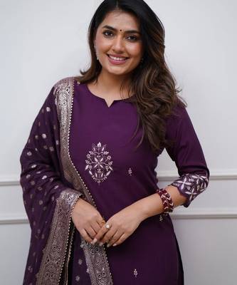 Voilet color pv chanderi beautiful and readymade kurta set 2