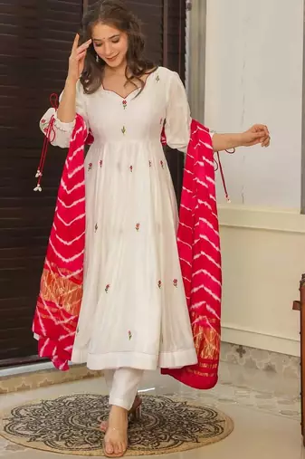 Off white color chanderi fabric beautiful and ethnic readymade kurta set