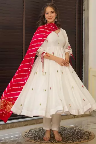 Off white color chanderi fabric beautiful and ethnic readymade kurta set