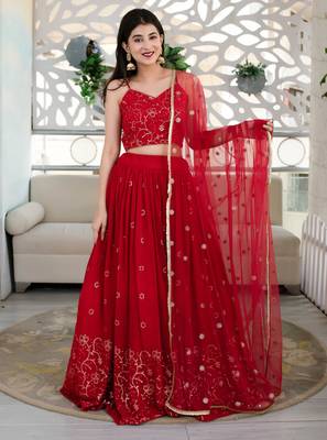 Red Color Georgette Fabric Heavy Wedding Wear Bridesmaid Style Lehenga Choli 1