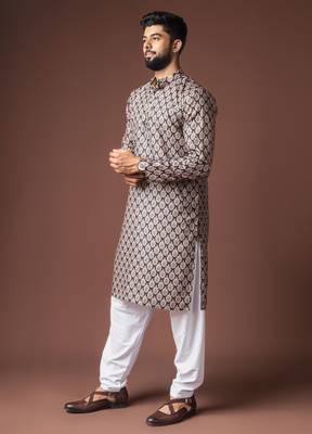 Black color blended linen printed stylish kurta payjama for mens' 5