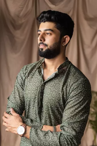 Mehandi green color blended linen printed stylish kurta payjama for mens'
