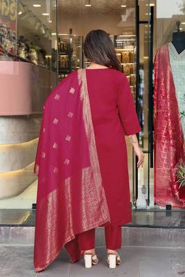 Beautiful Embroidery Viscose Chanderi Straight Kurta Pant with Dupatta Set 4