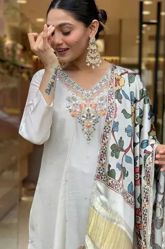 Women's  Embroidery Viscose Chanderi Straight Kurta Pant with Dupatta Set