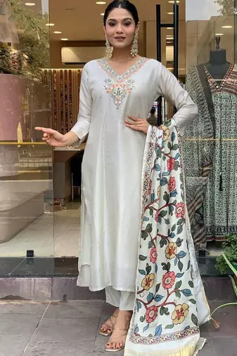 Women's  Embroidery Viscose Chanderi Straight Kurta Pant with Dupatta Set