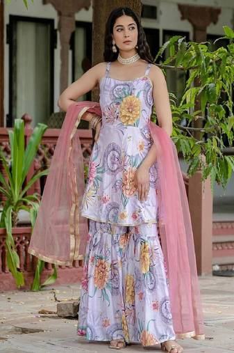 Digital printed lavender chinon kurta, palazzo & dupatta set – square neck, aari & mirror work