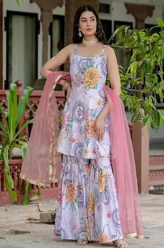 Digital printed lavender chinon kurta, palazzo & dupatta set – square neck, aari & mirror work