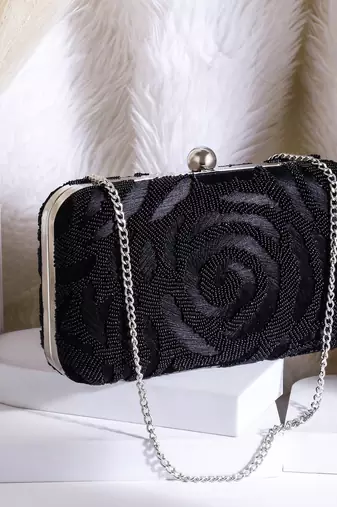 Osty zuri - handcrafted elegance in every thread-black