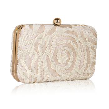 Osty zuri - handcrafted elegance in every thread-white 4