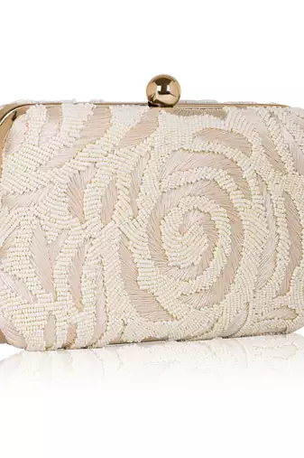 Osty zuri - handcrafted elegance in every thread-white