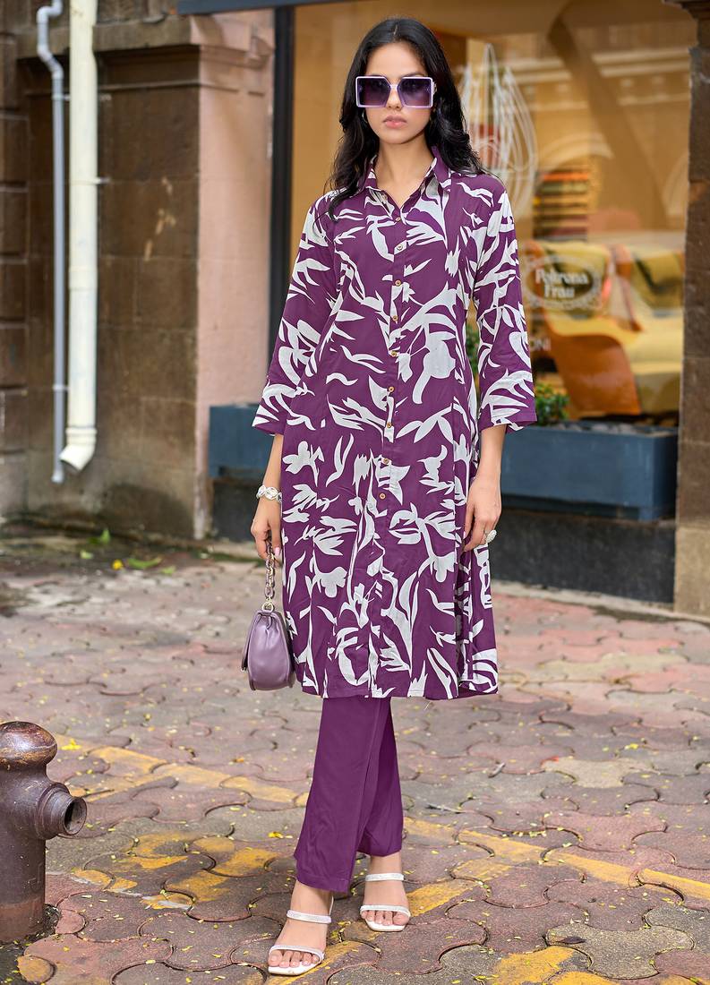 Floral Printed Shirt Collar A-Line Kurta With Pyjama