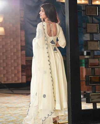 Women's  Embroidery Vichitra Silk Flared Kurta Pant with Dupatta Set 4