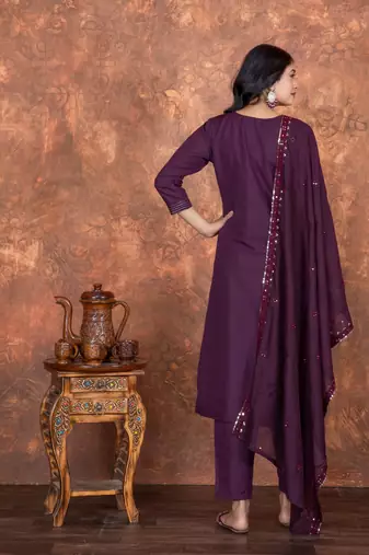 Deep wine roman silk embroidered kurta with pant & chanderi dupatta set