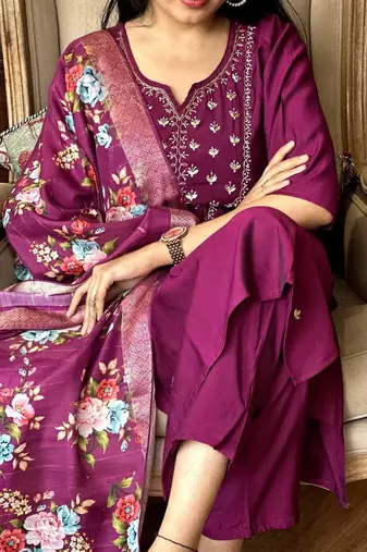 Women's  Embroidery Rayon Stright Kurta Pant with Dupatta Set