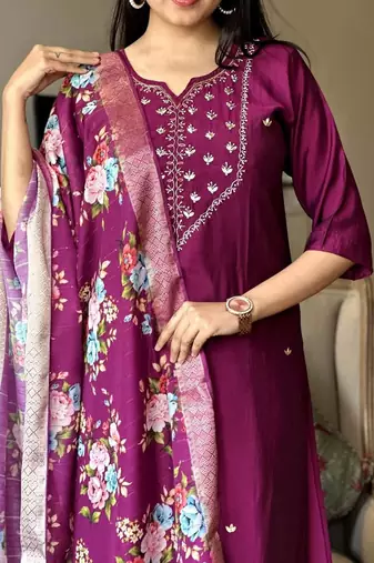 Women's  Embroidery Rayon Stright Kurta Pant with Dupatta Set