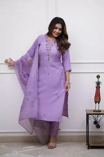 Purple embroidered rayon slub kurta with pant & chanderi cotton dupatta set