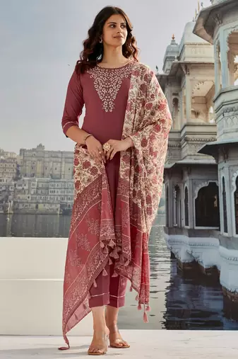 Brown cotton silk embroidered kurta with pant & chanderi dupatta set