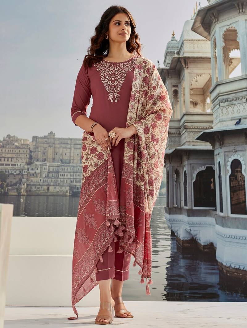 Brown cotton silk embroidered kurta with pant & chanderi dupatta set