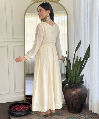Women's  Embroidery Vichitra Silk Flared Kurta Pant with Dupatta Set 2
