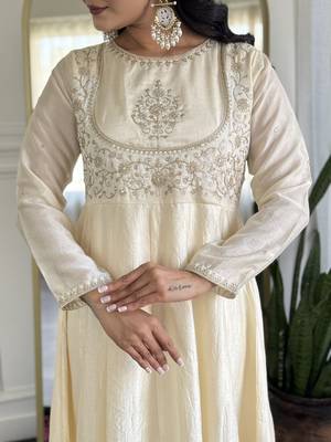 Women's  Embroidery Vichitra Silk Flared Kurta Pant with Dupatta Set 3