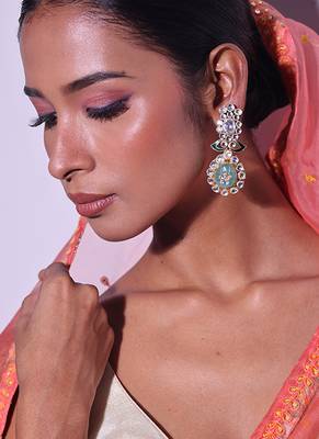 Green gold plated kundan earrings 3