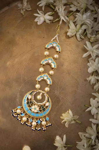 gold plated Blue stone mangtikka in Sterling Silver