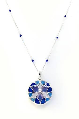 Blue stone pendant necklace in Sterling Silver