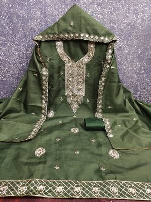 Women's green heavy thread embroidery cotton dress material 3