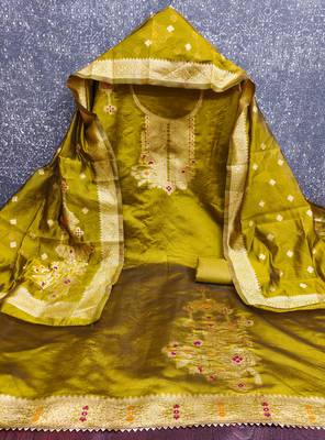 Women's mehandi weaving and fancy border organza jacquard dress material 2