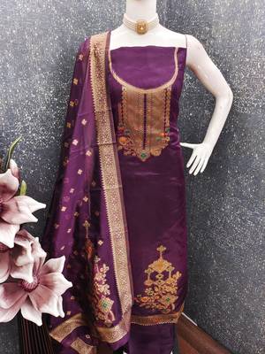Women's purple weaving and fancy border organza jacquard dress material 4
