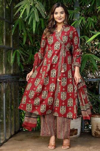 Maroon cotton printed angrakha kurti with pant & dupatta – mirror & hand work