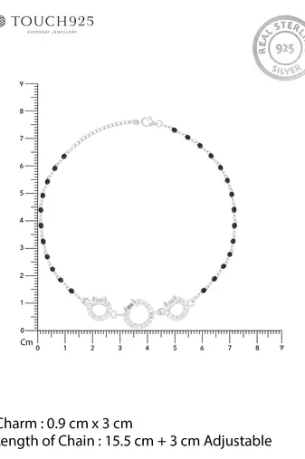 Three-stone black beads bracelet