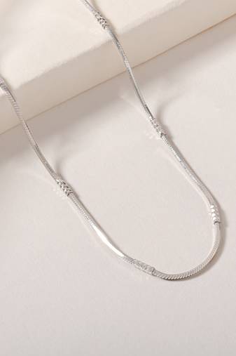 Sleek chain