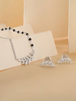 Beads and leaf necklace set 1