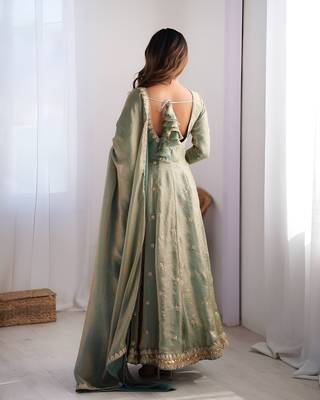 Wedding wear anarkali gown with dupatta 3