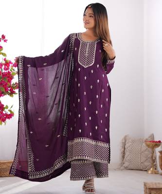 Designer salwar suit with dupatta 3