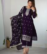 Designer kurta pent dupatta