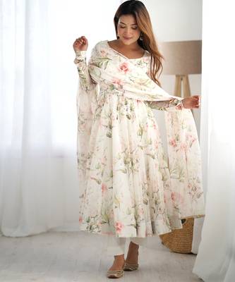 Wedding wear anarkali suit with dupatta 1