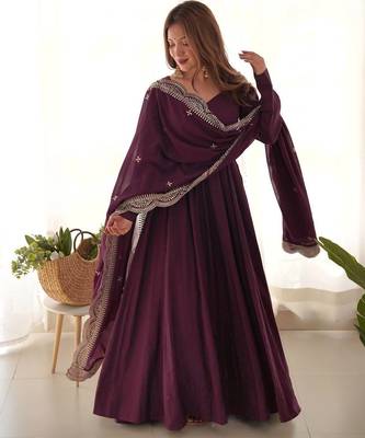 Wedding wear anarkali suit with dupatta 1