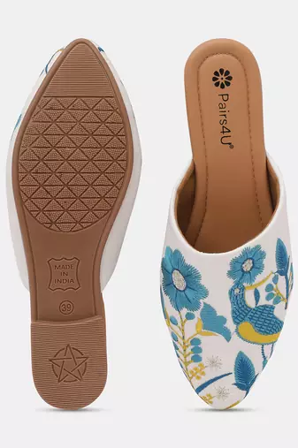 Pairs4u women's ethnic white jutti - embroidered canvas slip-on flats with pvc sole, universal occasion