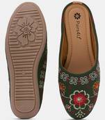 Pairs4u women's dark green embroidered canvas punjabi juttis slip-on ethnic flats