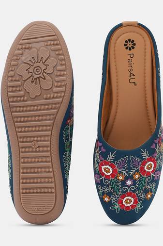 Pairs4u women's embroidered ethnic punjabi juttis canvas slip-on flats with stylised toe and comfortable pvc sole