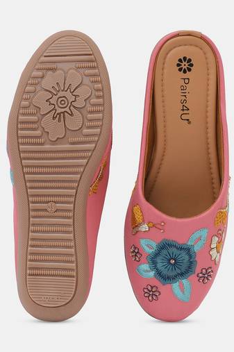 Pairs4u women's peach embroidered mojari jutti - traditional ethnic canvas flats with comfortable pvc sole for women