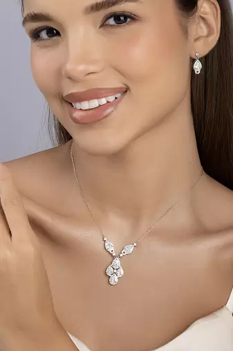Touch925 pear-fiction necklace set