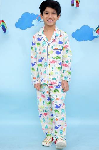 White cotton printed night suit for boys